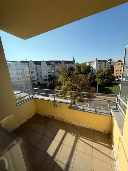 Helle 2 Zimmer Wohnung im 3. OG — photo 1